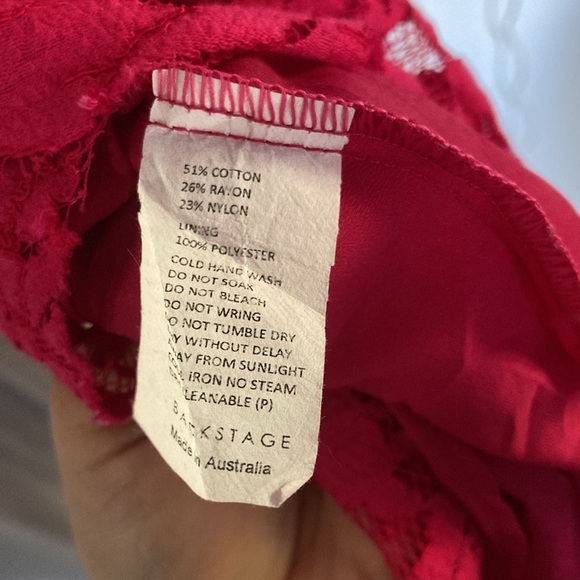 Backstage (Made in Australia) Bright Pink Lace MIDI Dress. Size: XS - Picture 7 of 7